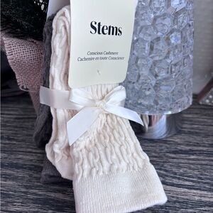 Stem 2 pk Cashmere Cream and Gray Tall Socks- Go to mid calf